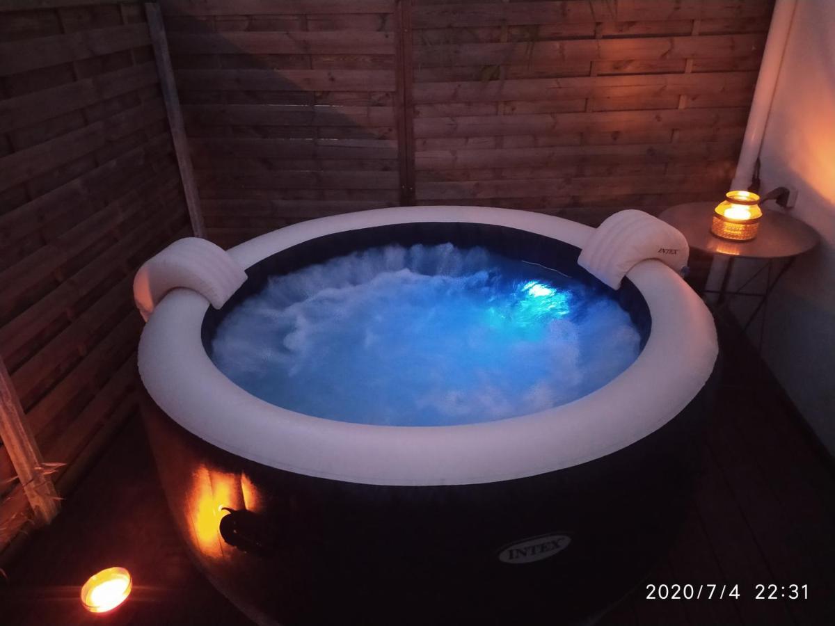 Villa Maison Au Calme Climatisee Avec Spa De Mai A Fin Septembre Royan Exterior foto